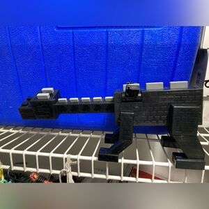 Minecraft ender dragon missing wings- for parts-as is